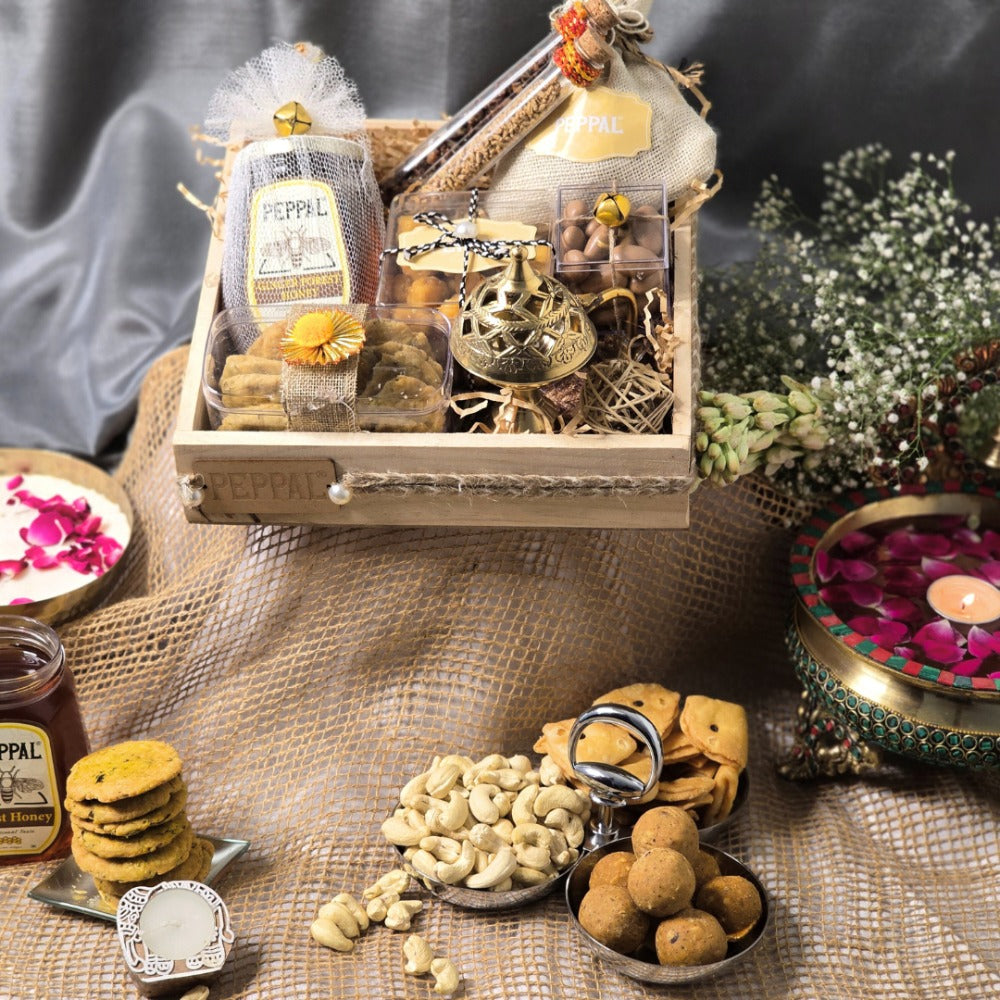 Arohini Hamper- “Ek silsila mithaas aur yaadon ka”