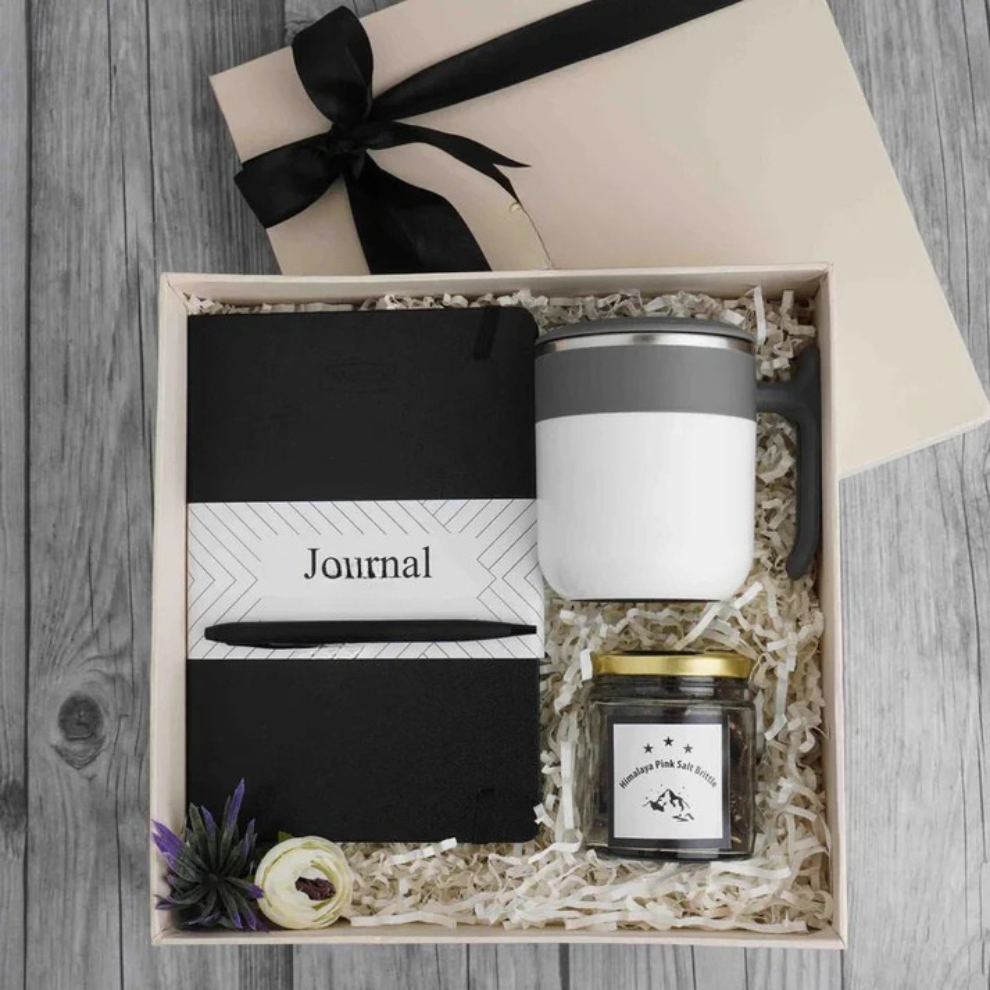 A Traveller's Memoir Gift Box