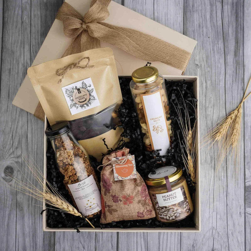Food Connoisseur's Delight Gift Box