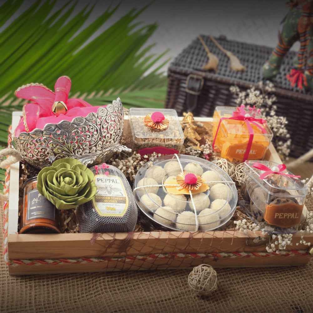 Utsav Hamper - "Har Pal Mein Utsav, Har Gift Mein Khushboo"